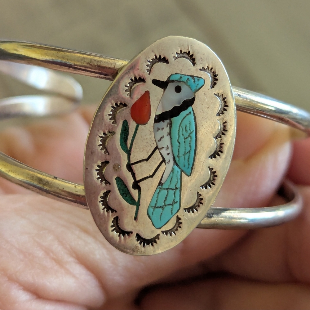 Vintage Native American Zuni Guardian Blue Jay Inlaid Bracelet